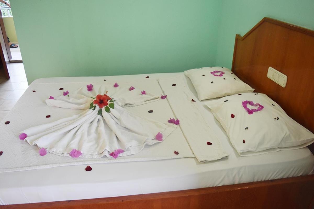 קמר Ares City Hotel מראה חיצוני תמונה
