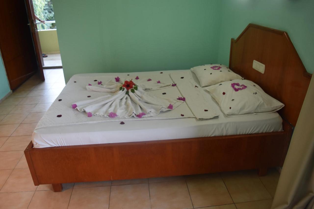 קמר Ares City Hotel מראה חיצוני תמונה