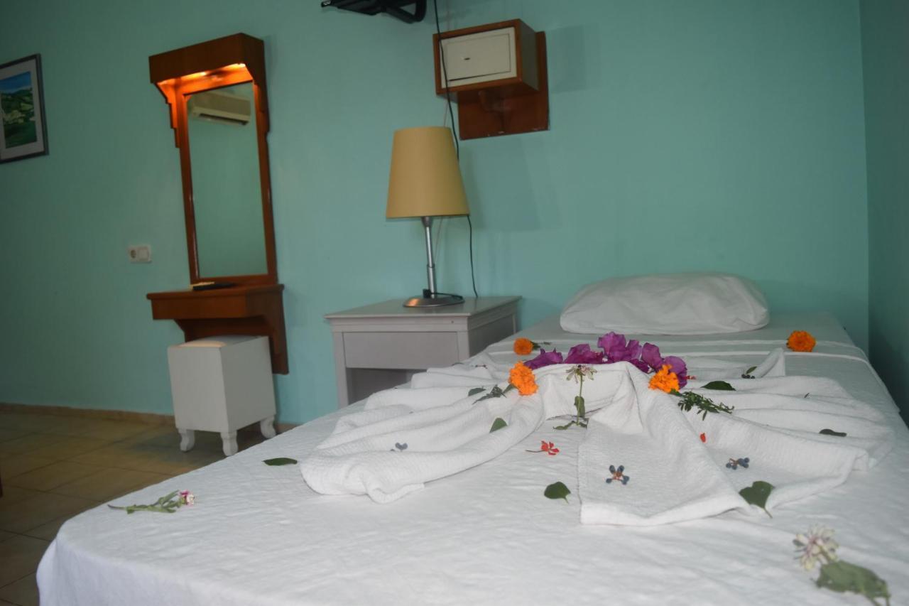 קמר Ares City Hotel מראה חיצוני תמונה
